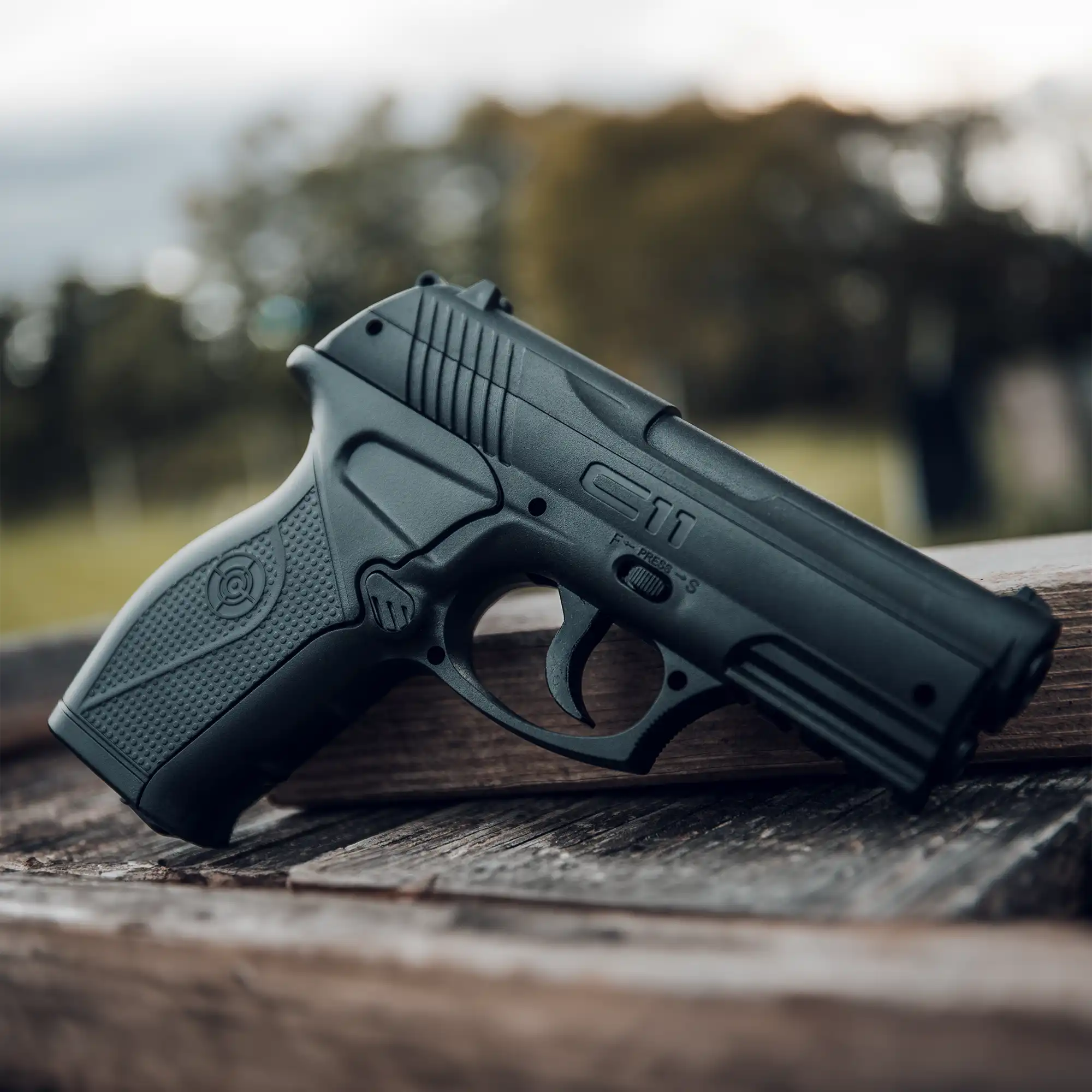 C11 CO2 BB Pistol Lifestyle 4