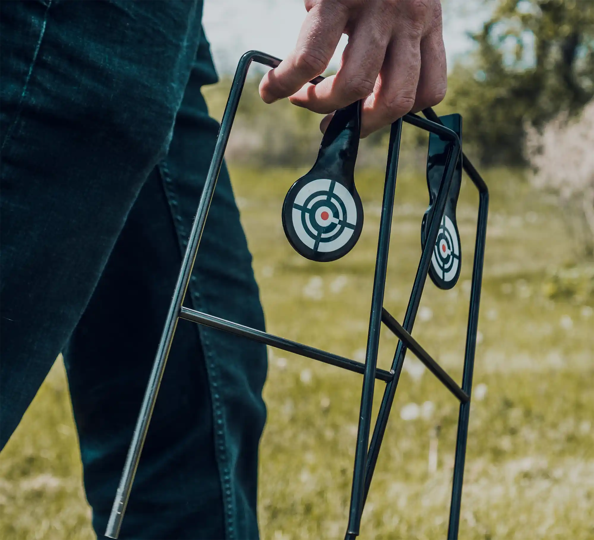 CS2LT - Crosman Dual Target Pack_Lifestyle 4