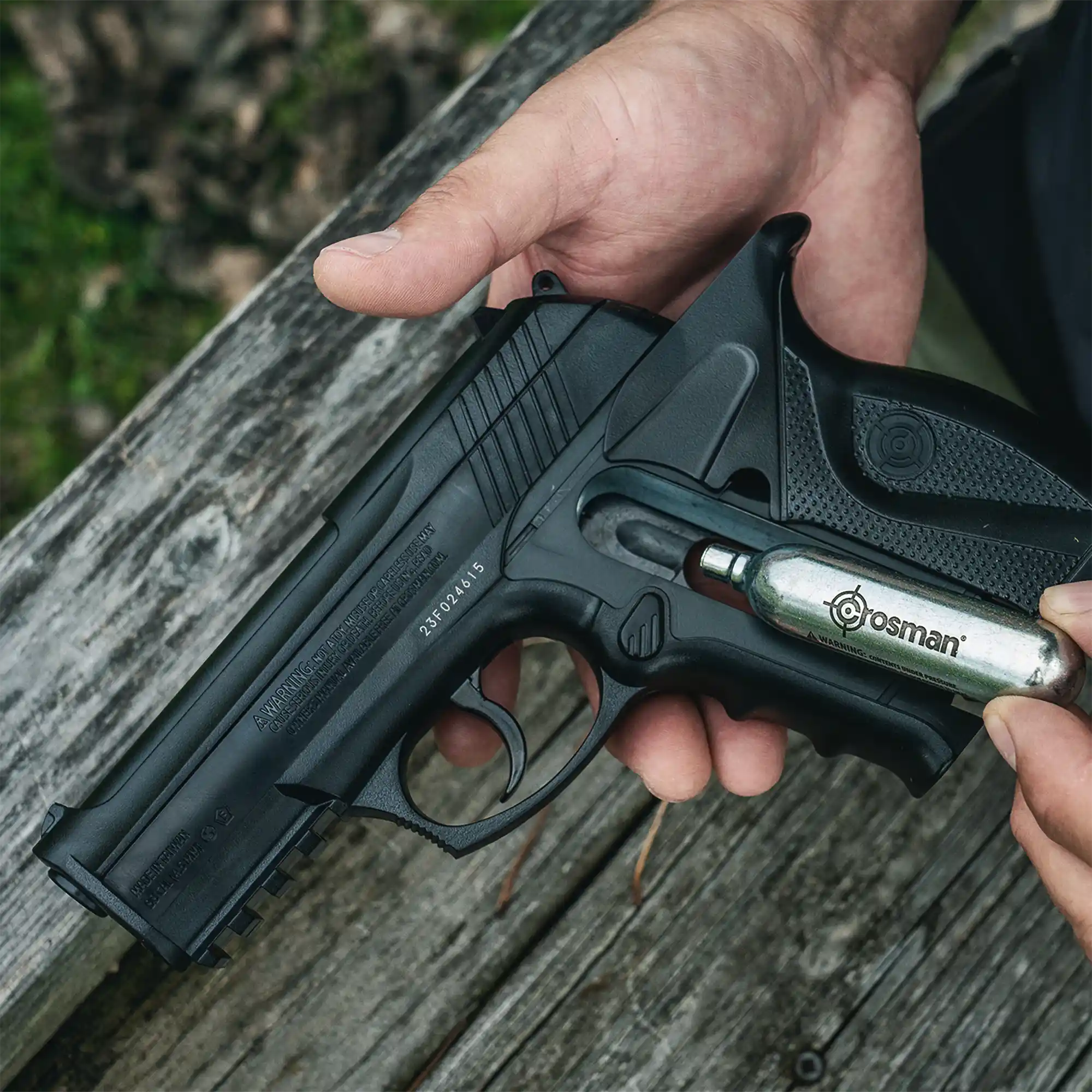 Crosman P10KT Lifestyle 3