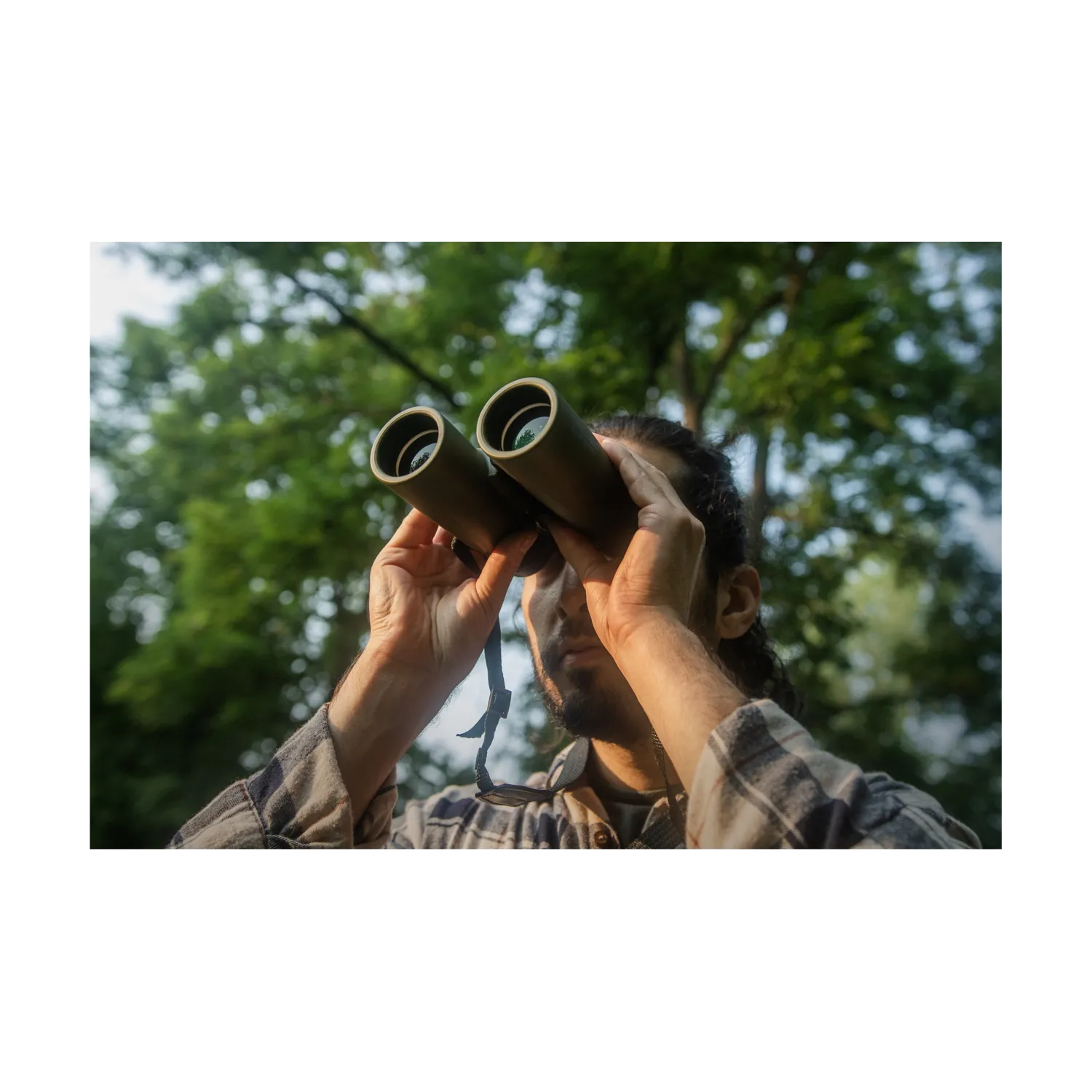 CenterPoint Optics 10x42 Binocular - Image 14