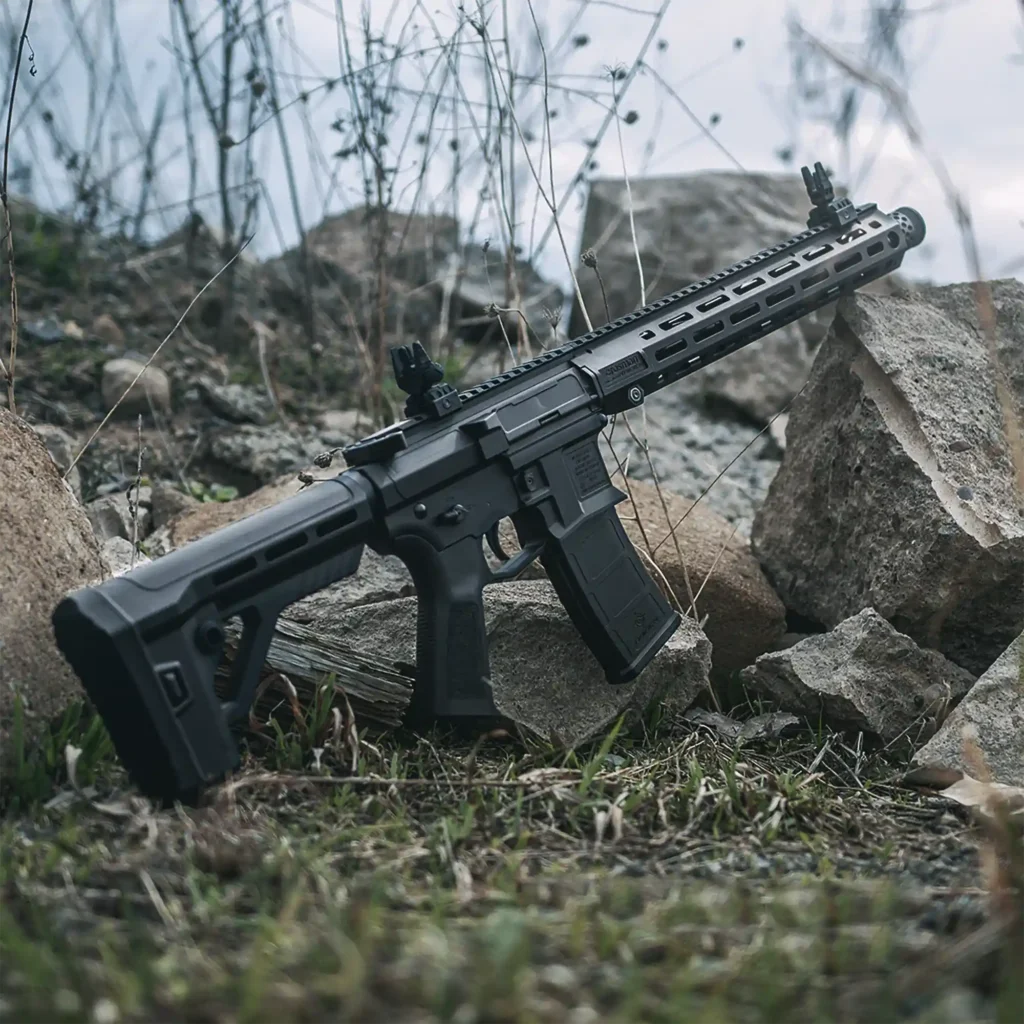 CFAR-E-01 Crosman Full Auto Raiden BB Rifle Lifestyle 2