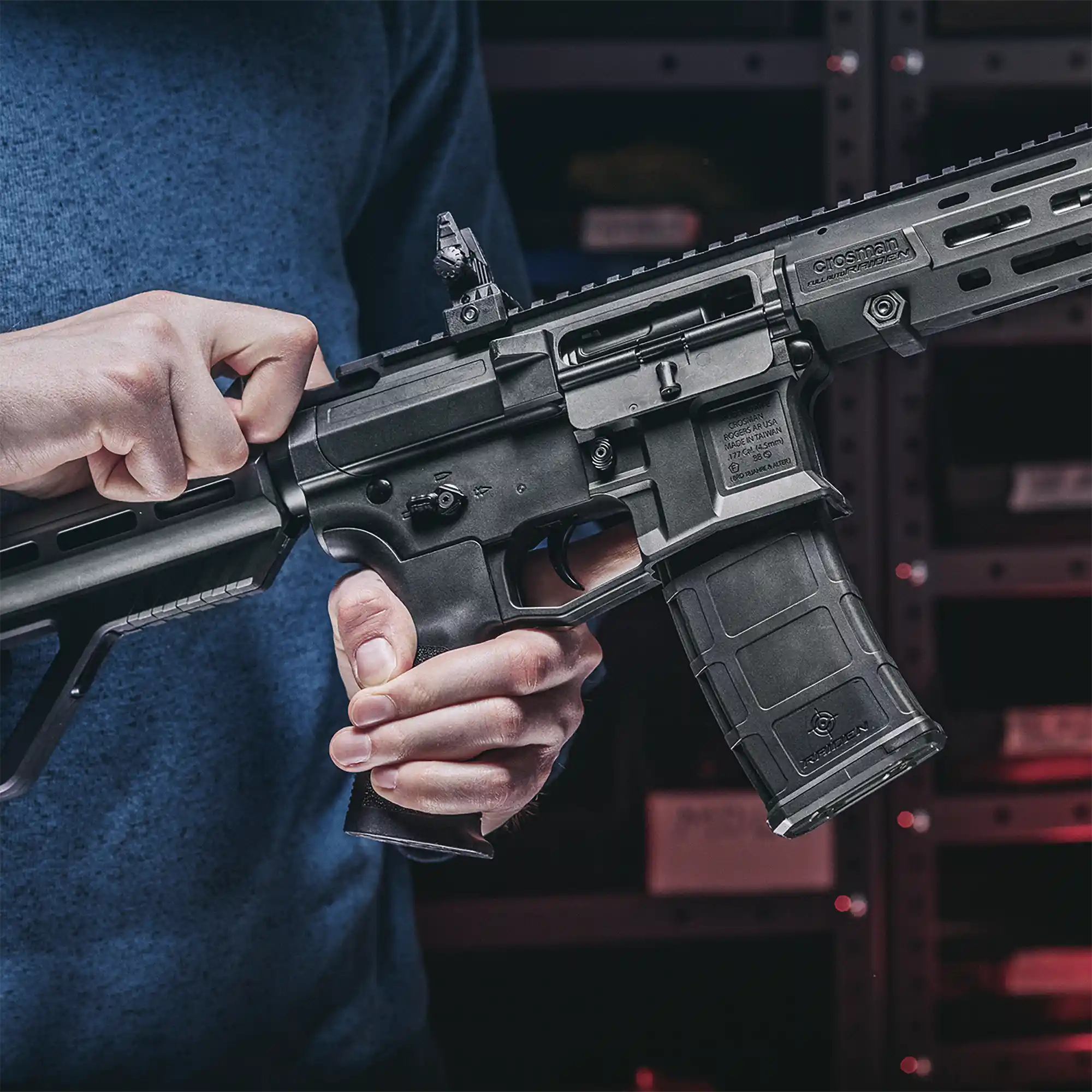 CFAR-E-01 Crosman Full Auto Raiden BB Rifle Lifestyle 9